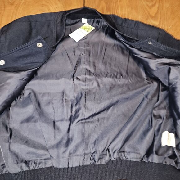 Amy Babe Women’s L Cropped Bomber / Varsity Shacket Jacket – Street / Athleisure - Picture 3 of 10